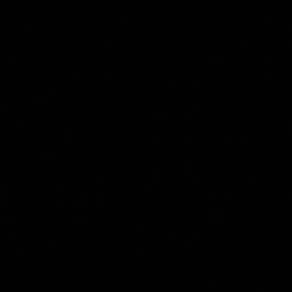 Meet your Posher, Claire - Picture 1 of 1